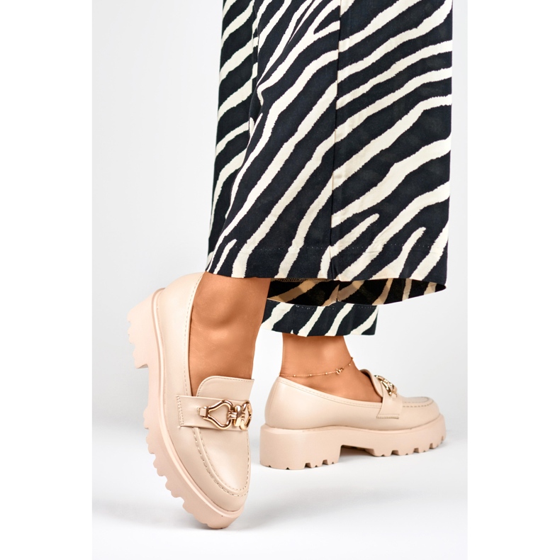 Bež cipele s ukrasom B2733BE 1