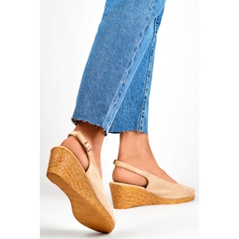 Ženske sandale na platformu GD-FL653BE, bež 1