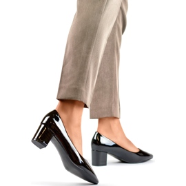 Ženske lakirane pumpe CIC-312B, crne crna 1