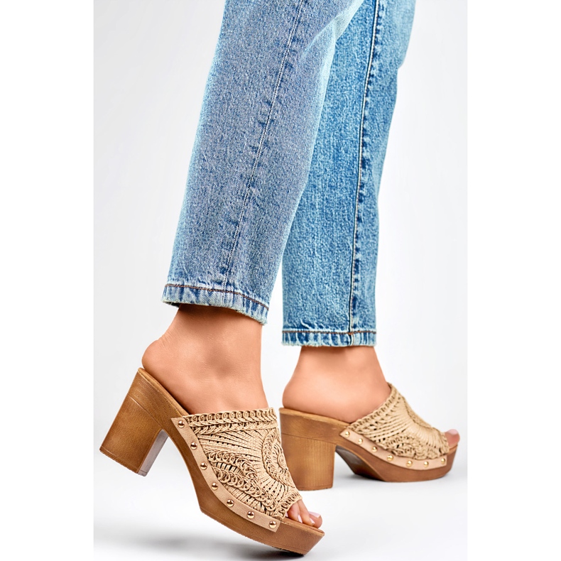 Ženske japanke C388BE, bež 1