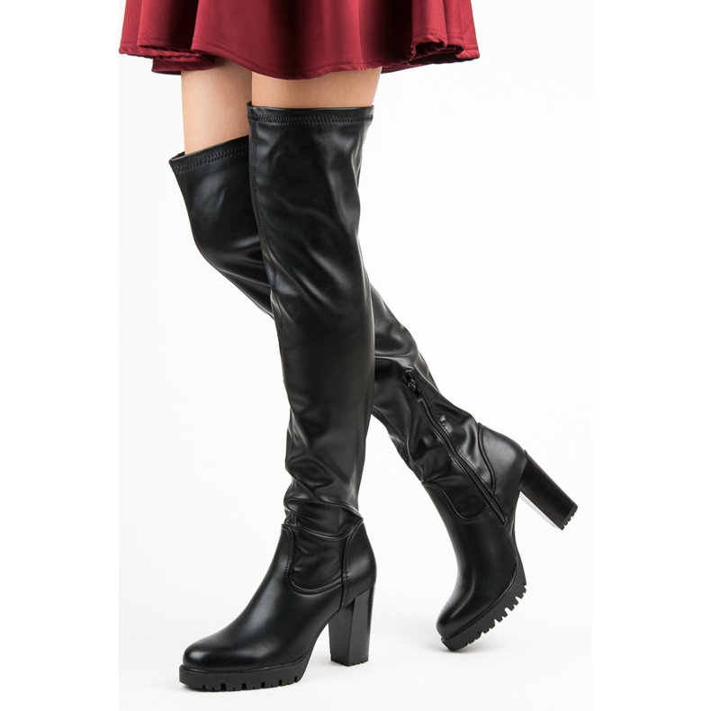 Bello Star Seksi mušketiri crna 1