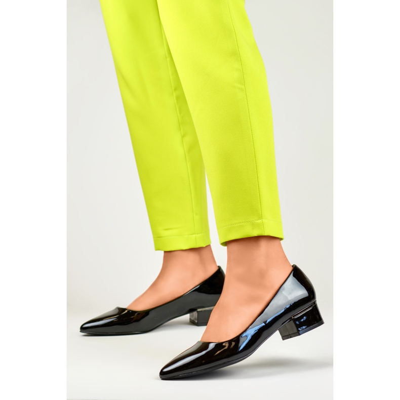 Ženske lakirane salonke GD-XR106C-B crna 1