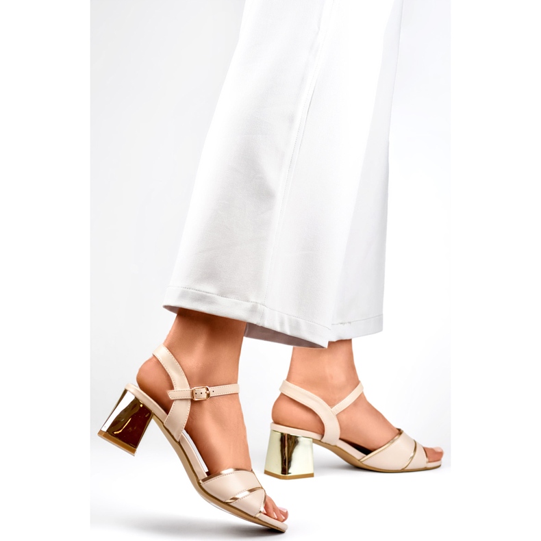 Sandale Model GD-FL1133BE bež 1