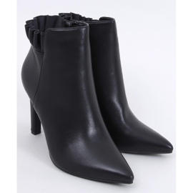 Etnea Crne gležnjače na visoku petu crno 1