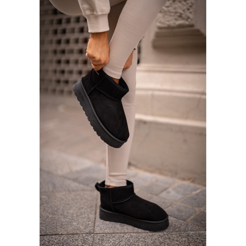 Čizme za snijeg s niskom platformom Big Star OO274A099 crne crna 2