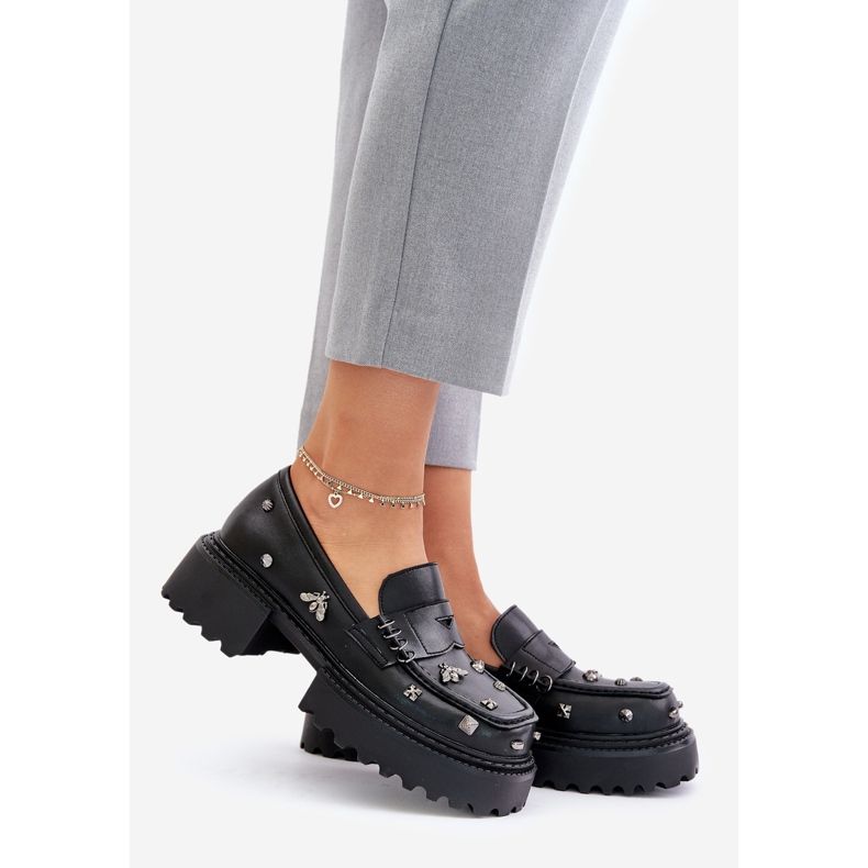 S.Barski Ženske kožne cipele s ukrasima D&amp;A MR880-102 crne crna 1