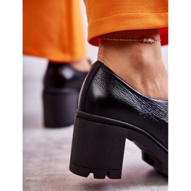 Lemar crne kožne cipele na visoku petu sa zlatnim ukrasima crna 2