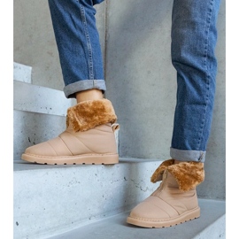 Bež izolirane čizme za snijeg s ovratnikom iz Edidde 1