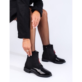 Klasične crne gležnjače s ravnom petom crna 1