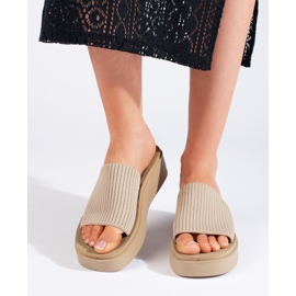 Sergio Leone Ženske krem ​​sandale na klin bež 1