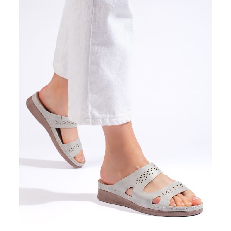 Udobne sive ženske japanke siva 1