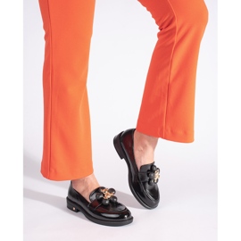 Ženske crne lakirane natikače s medvjedićem crno 2