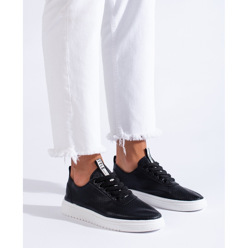 Ženske crne sportske tenisice Shelovet openwork crna 1