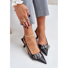 Crne patentirane cipele Zeisia s kopčom crno 2