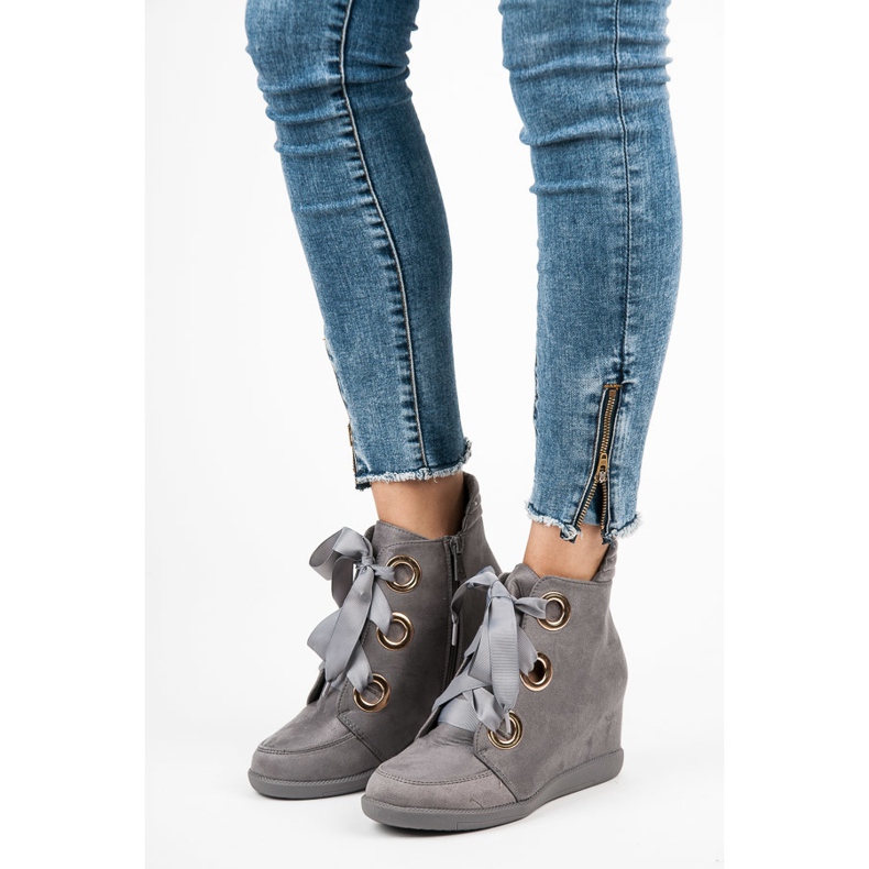 Kylie Gležnjače vezane vrpcom siva 1