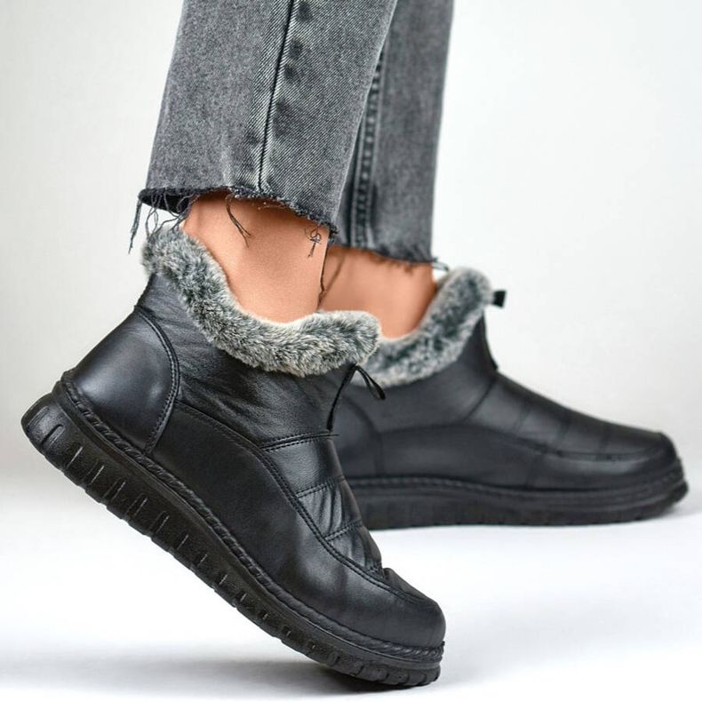 Ženske kratke čizme za snijeg s krznom, crne CH-06B crno 1