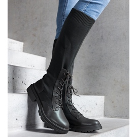 Zelene natikače s gornjim dijelom od fleksibilnog materijala marke Luana zelena 1