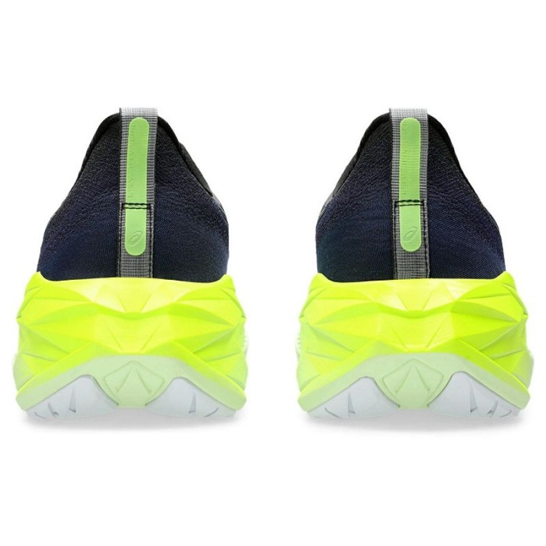 Asics Novablast 4 cipele 1011B693-003 crna 2