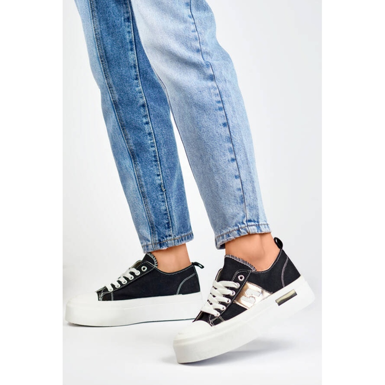 Niske tenisice s debelim đonom crne LY100B crno 1