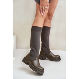 Čizme sa fleksibilnim gornjištem i ravnom petom, tamno zelene boje Mesidra zelena 2
