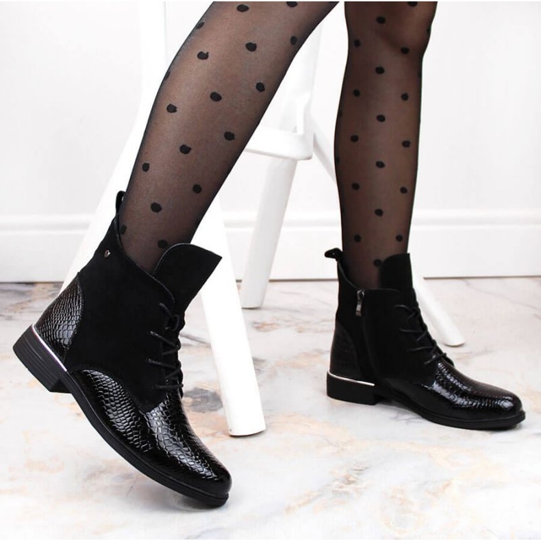 Filippo W PAW476 crne lakirane izolirane čizme crna 2