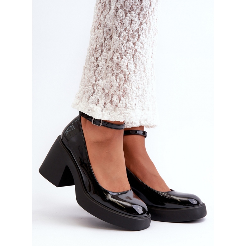 Pumpe Model M383 crne crno 1