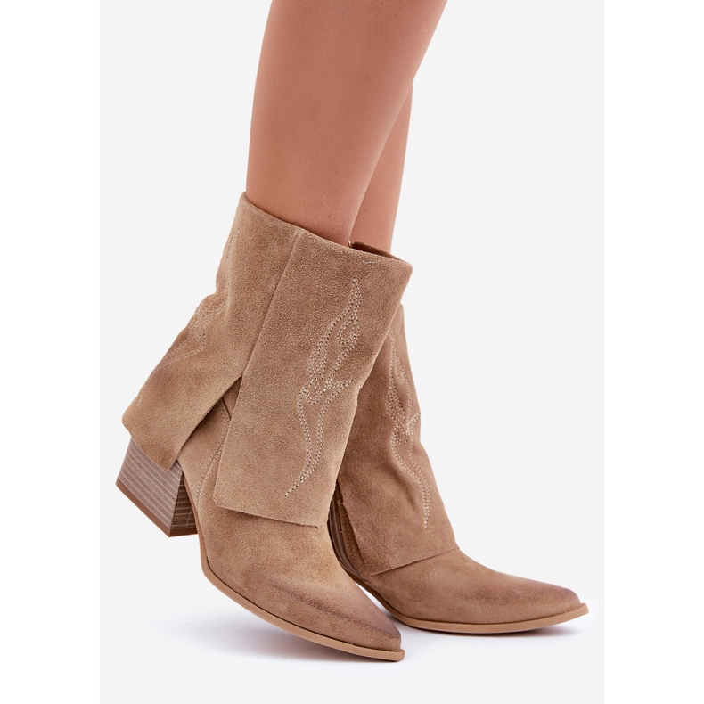 Kaubojske čizme od brušene kože na visoku petu s podignutim gornjim dijelom Zazoo 3488 Bež 1