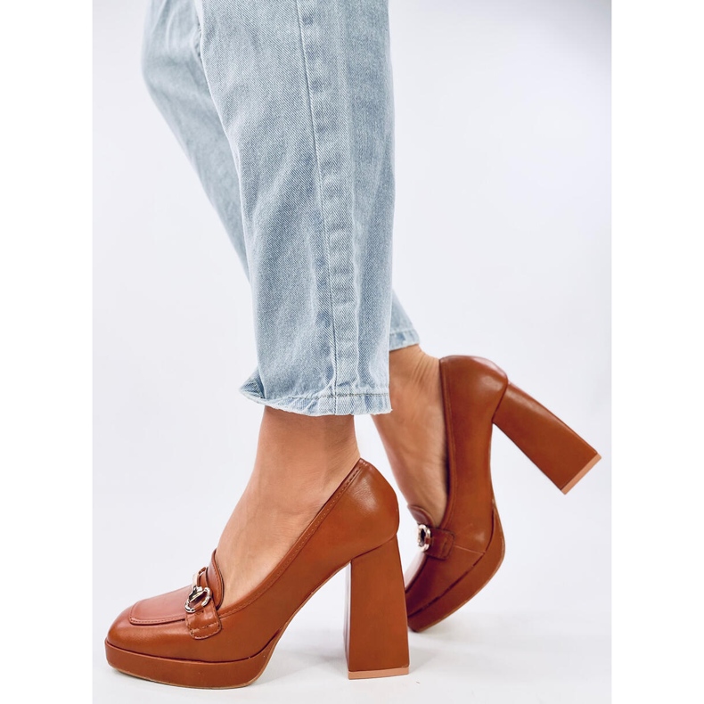 Ženske cipele na visoku petu sa smeđim ukrasom smeđa 1