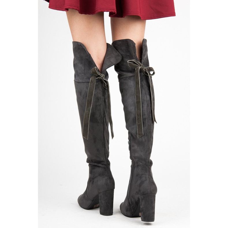 Bestelle Mušketiri od antilopa s mašnom siva 2