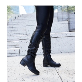 Crne izgužvane Angelico čizme - Solea crna 1