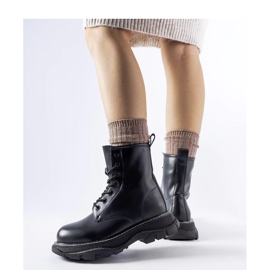 Crne radničke cipele s masivnim potplatom Borsano - Solea crna 1