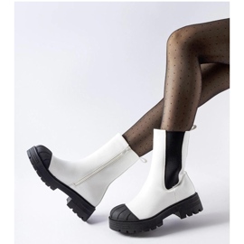 Bijele klasične izolirane Chelsea čizme od Porcigatone - Solea bijela 1