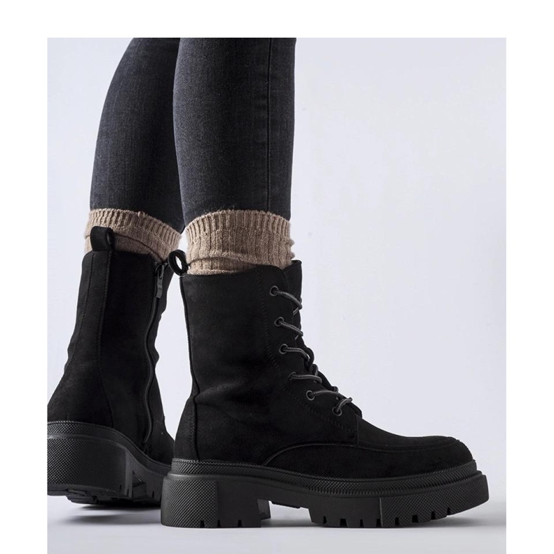 Crne radničke čizme s traperima na masivnom Riel - Solea potplatu crna 1