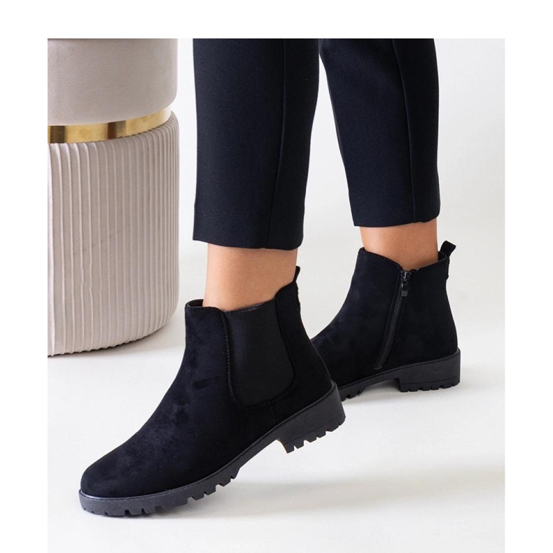 Crne klasične ležerne gležnjače od eko antilop kože Sabre - Solea crno 1