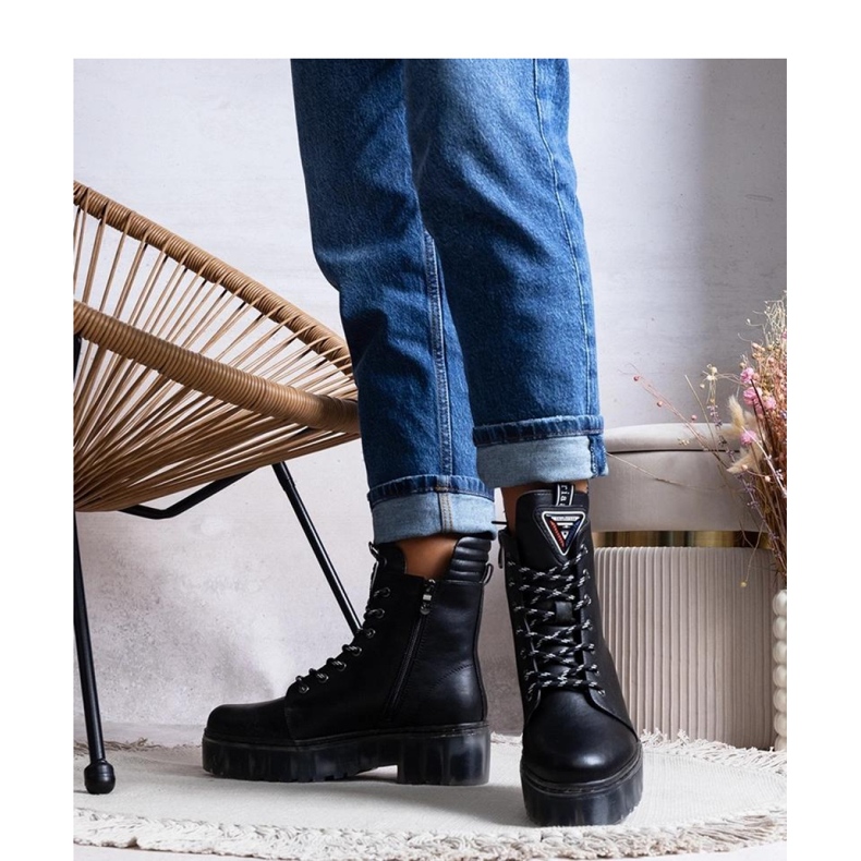 Crne čizme, prirodna koža crno 1