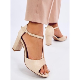 Ferdi Beige sandale na visoku petu sa zlatnim ukrasima bež 2