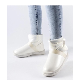 Bež sjajne kratke čizme za snijeg iz Delaune - Solea 1