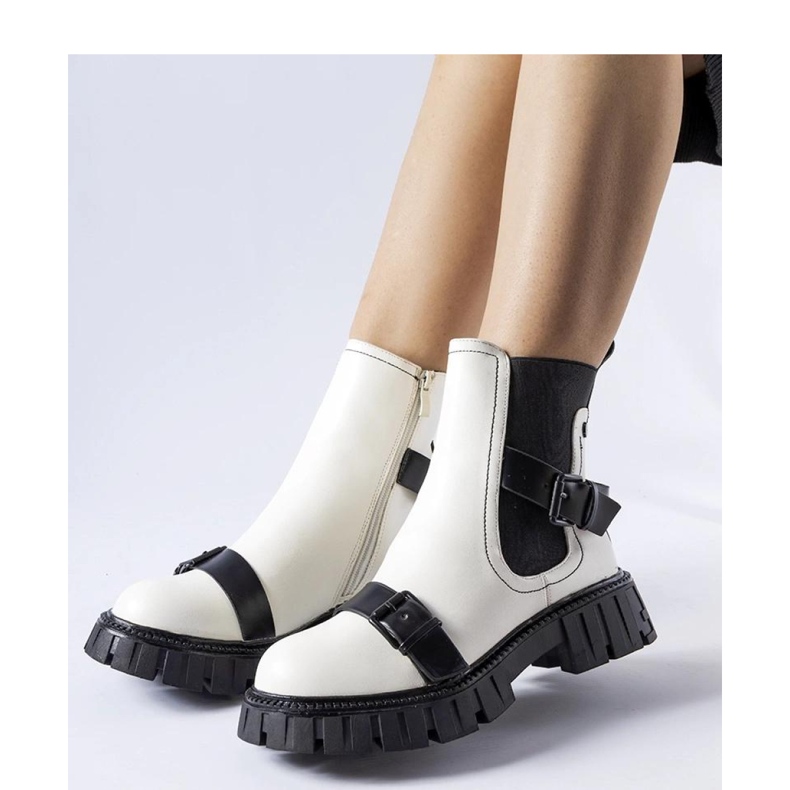 Bijele gležnjače s masivnim potplatom iz Fontarine - Solea bijela 1