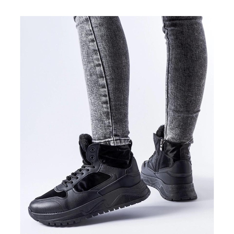 Crne izolirane visoke tenisice Malles - Solea crna 1