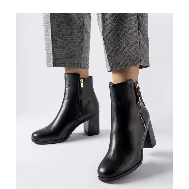 Crne izolirane klasične Edilio - Solea čizme crno 1