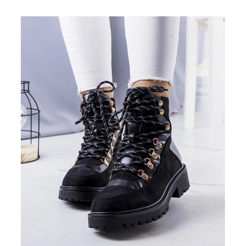 Crne izolirane radne čizme, Leneo - Solea crno 1