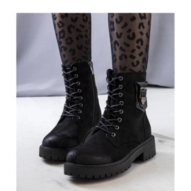 Crni antilop Trappers crno 1