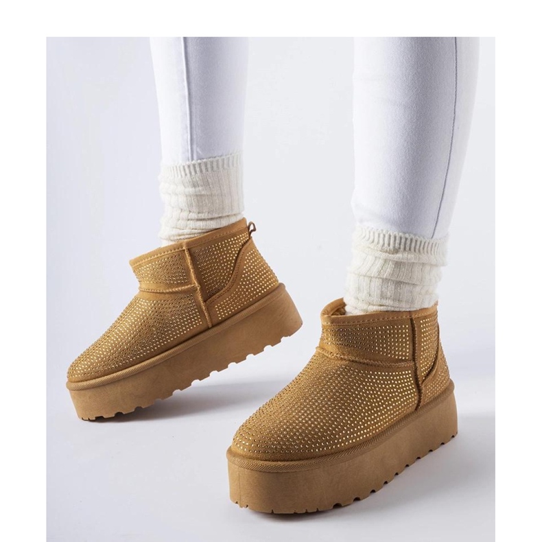 Smeđe čizme za snijeg s cirkonima smeđa 1