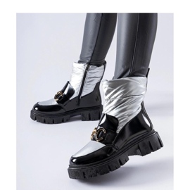 Crne i srebrne lakirane čizme za snijeg crno 2