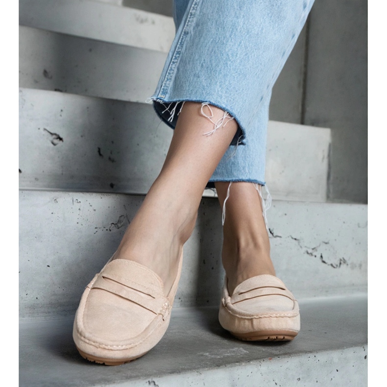 Bež ženske mokasine od eko antilop kože 2