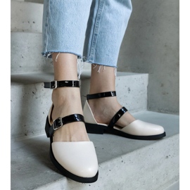 Bež balerinke s kopčom 1