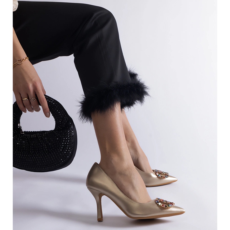 Zlatne visoke pete ukrašene šarenim cirkonima zlatni 2