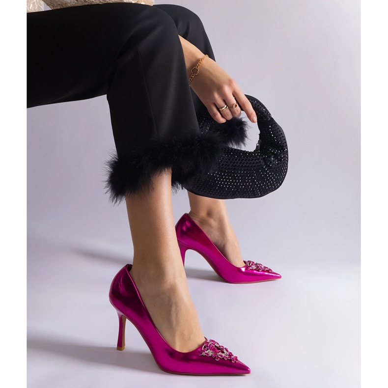 Ružičaste lakirane štikle ukrašene cirkonima ružičasta 1