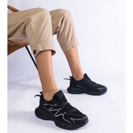 Crne ženske tenisice s masivnim đonom crno 1