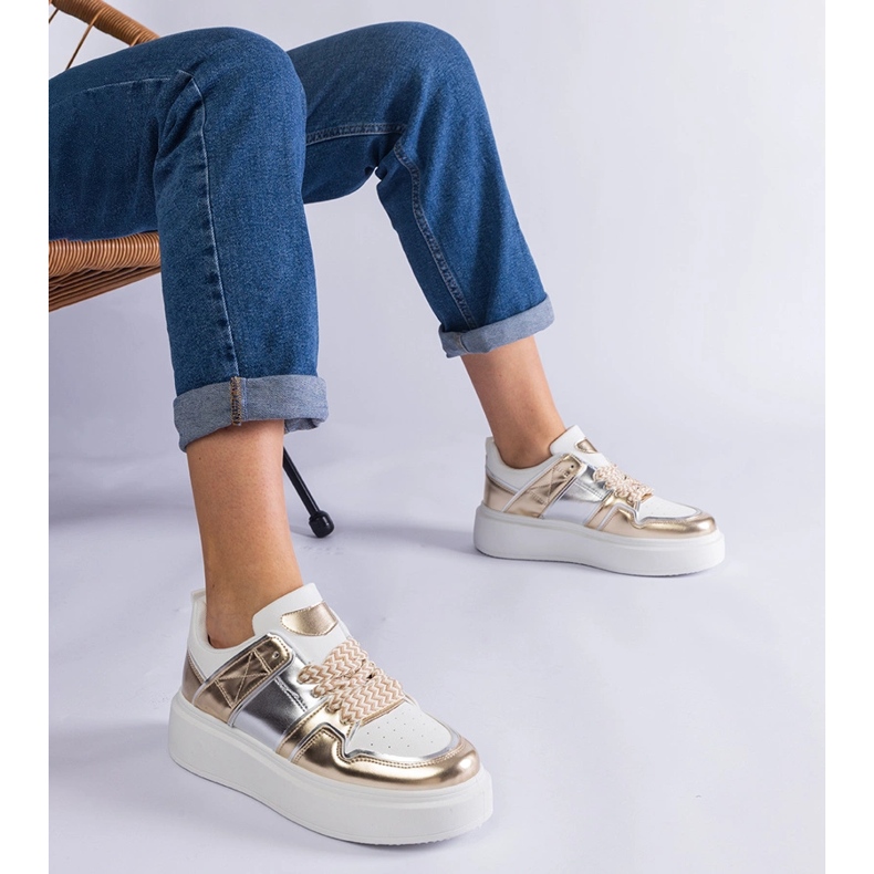 Zlatne tenisice sa srebrnim umetcima zlatni 1